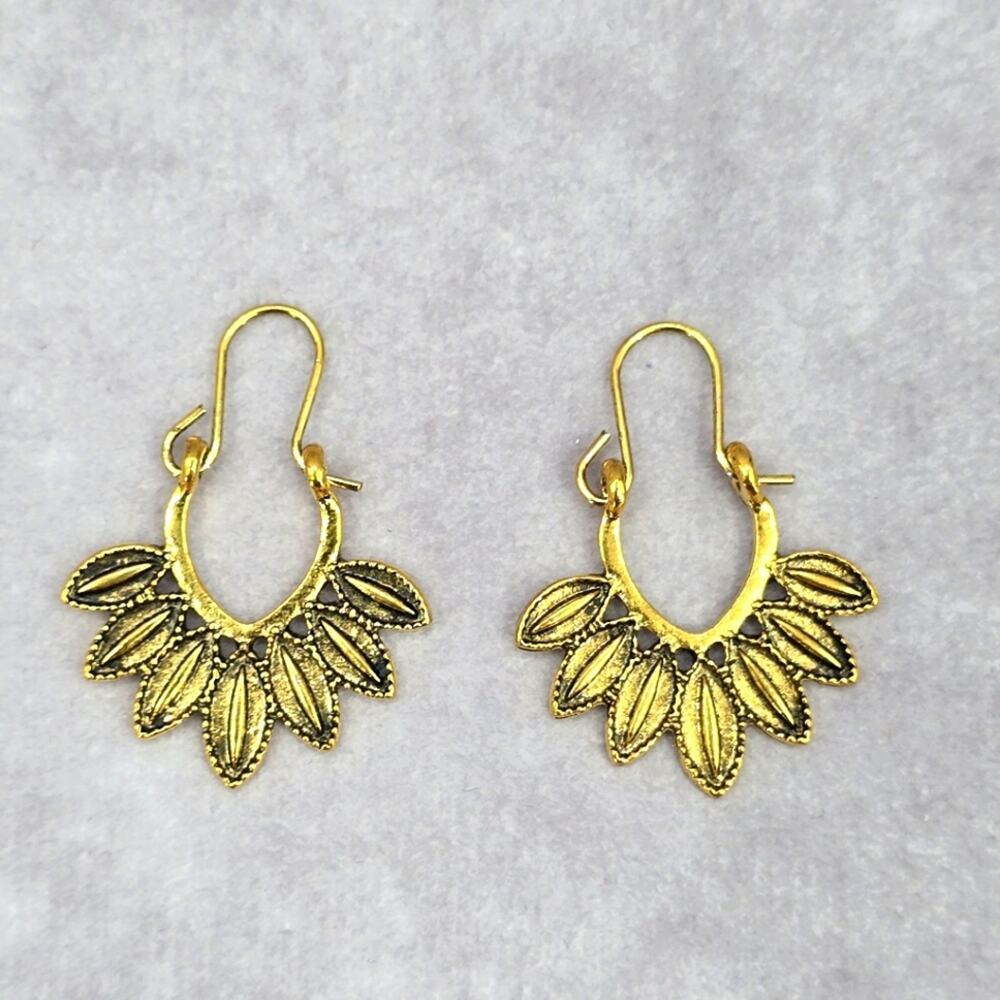 Gold Leaf Floral Hoop Hook Boho Retro Dangle Earrings Fashion Jewelry JB2-4